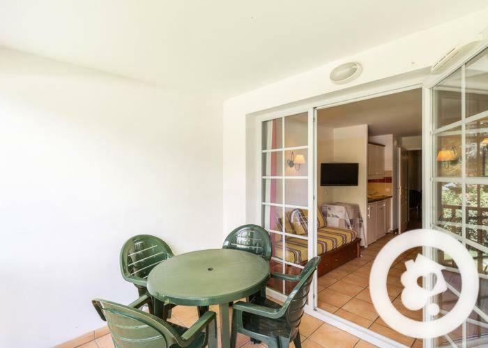 Apartmán N111, Parc D'Arradoy-St Jean Pied De Port Uhart-Cize Exteriér fotografie